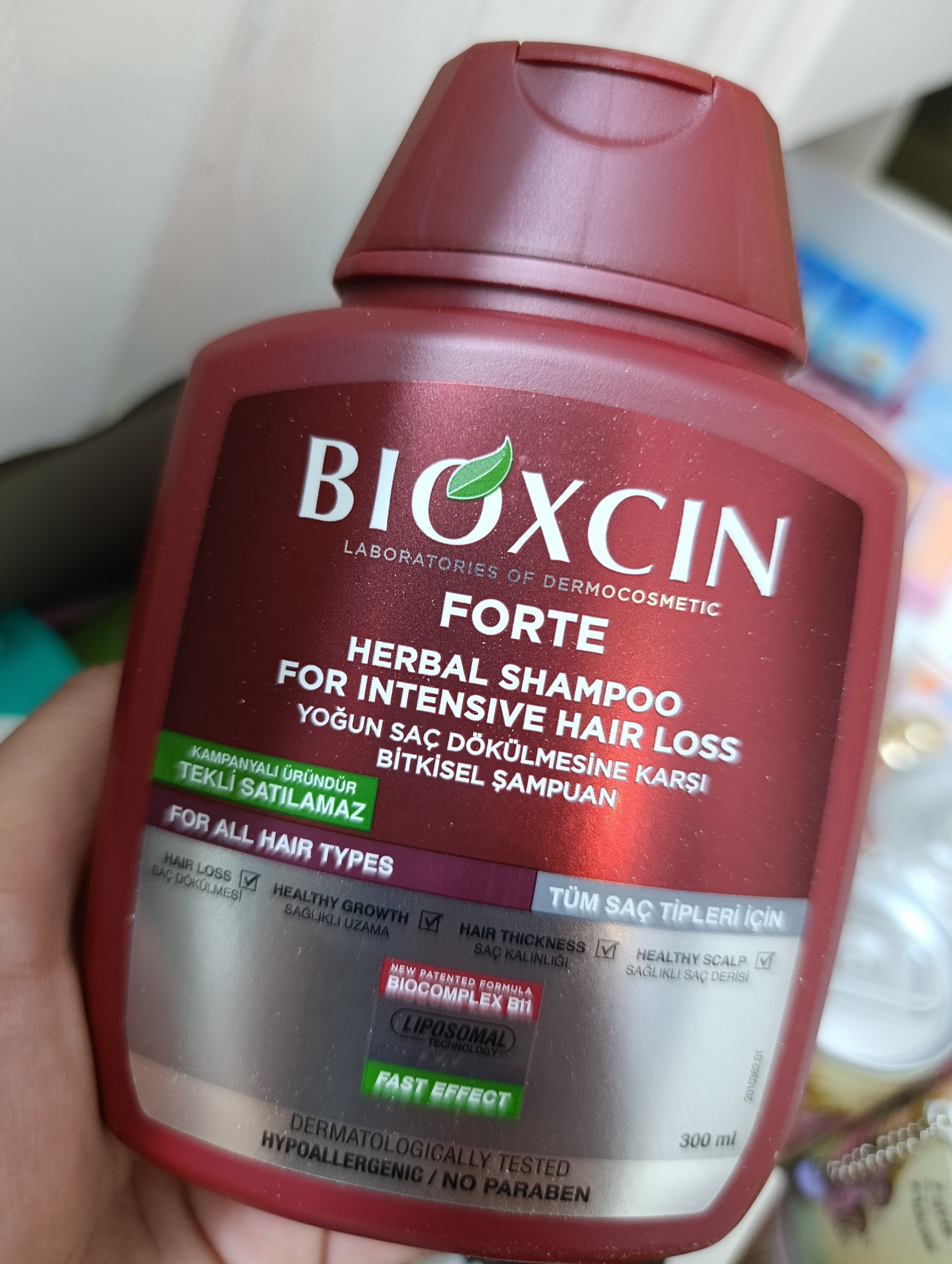 شامپو ضد ریزش بیوکسین